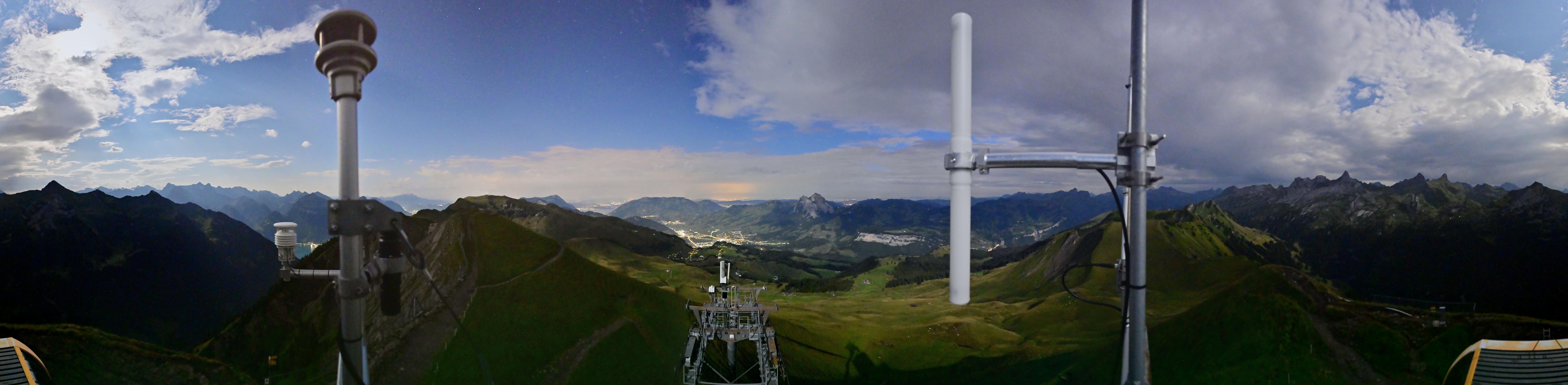 Archiv Foto Webcam Bergstation Klingenstock, Stoos