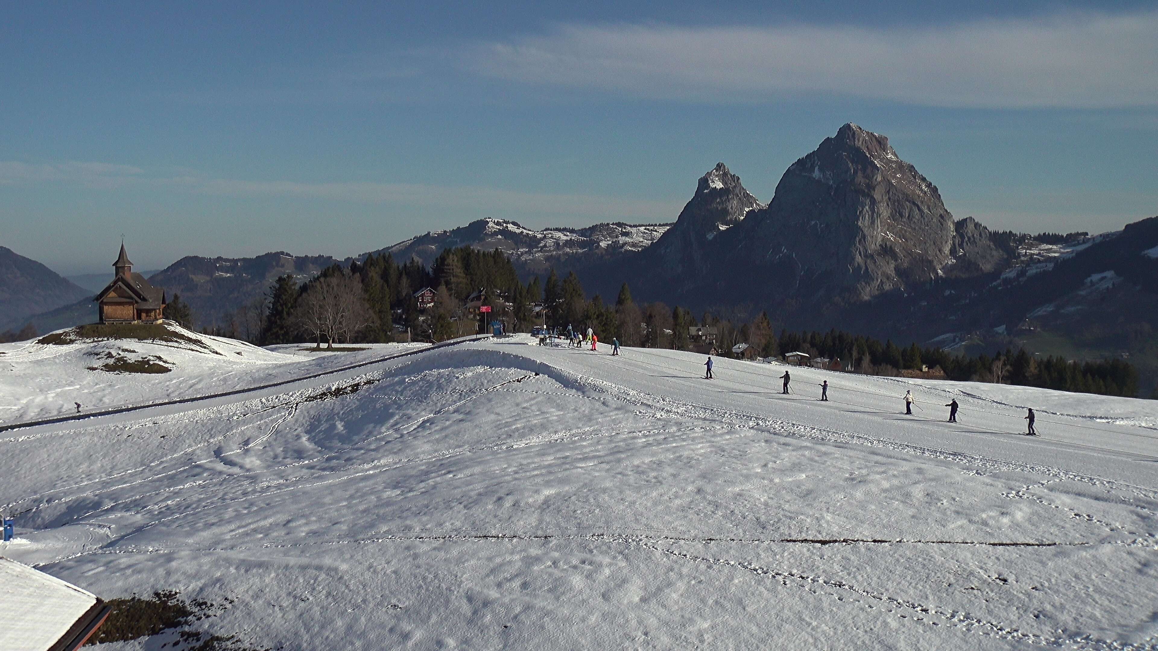 Archiv Foto Webcam Bergstation Standseilbahn Schwyz-Stoos, Vierwaldstättersee