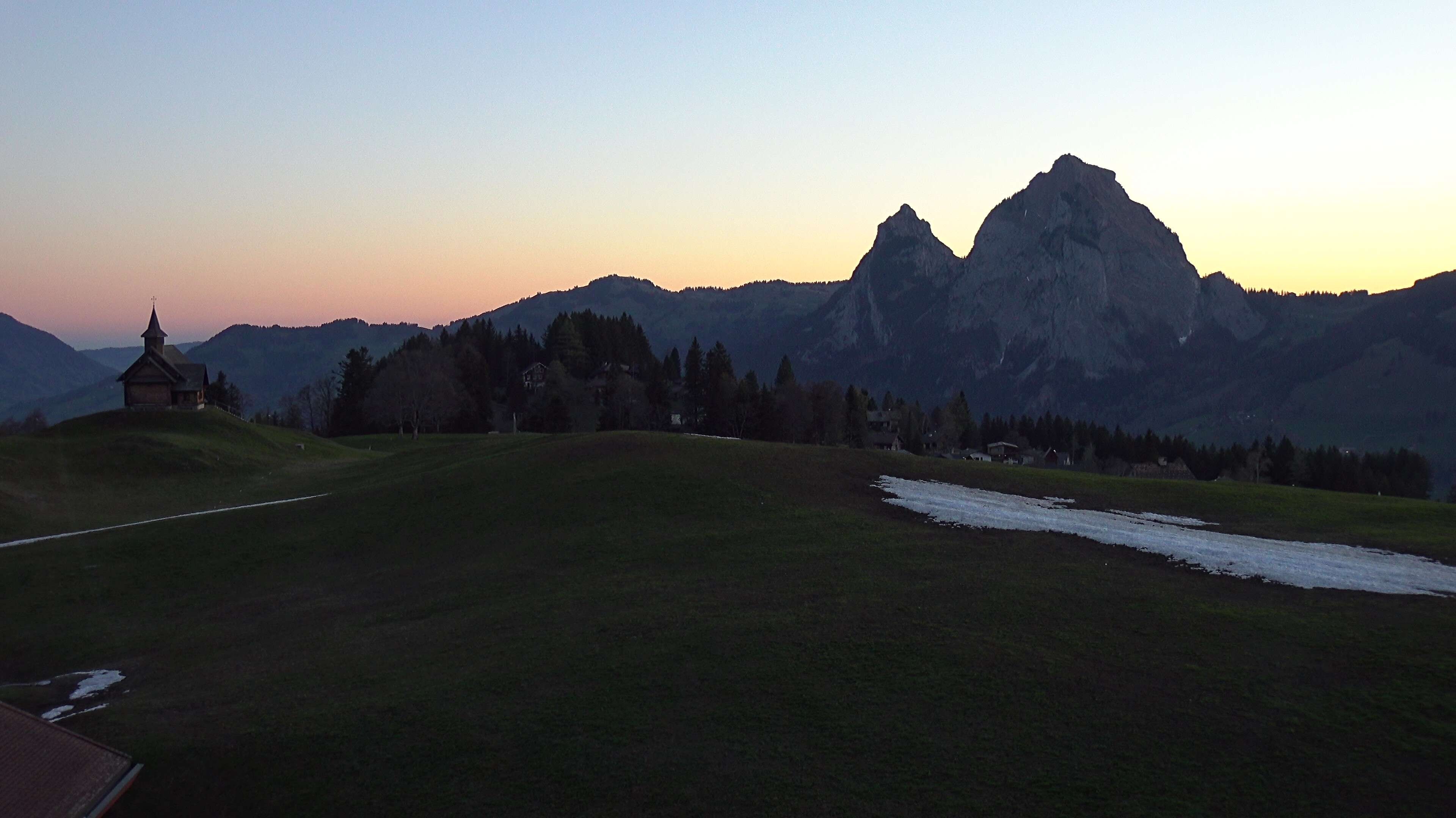 Archiv Foto Webcam Bergstation Standseilbahn Schwyz-Stoos, Vierwaldstättersee
