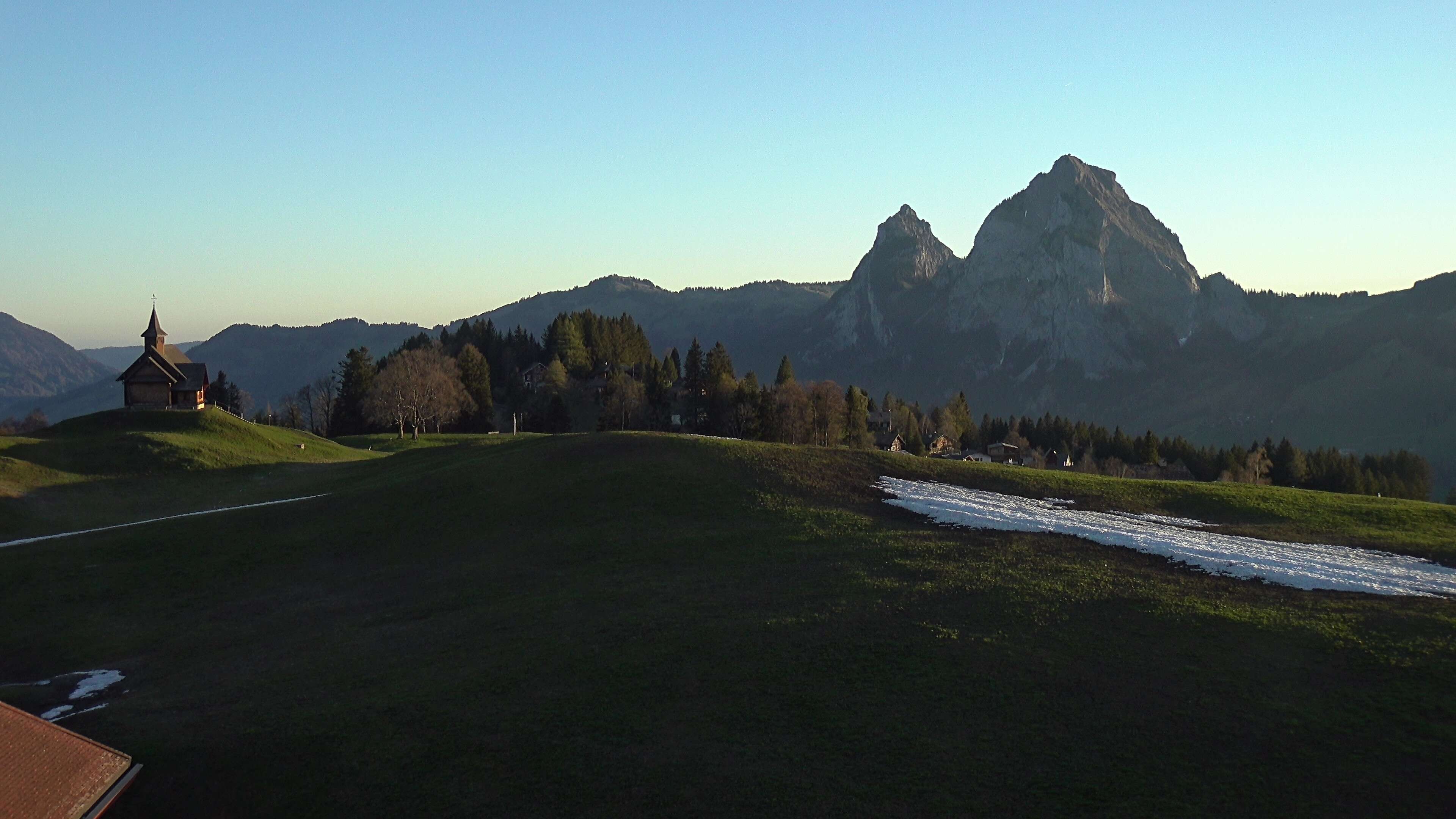 Archiv Foto Webcam Bergstation Standseilbahn Schwyz-Stoos, Vierwaldstättersee