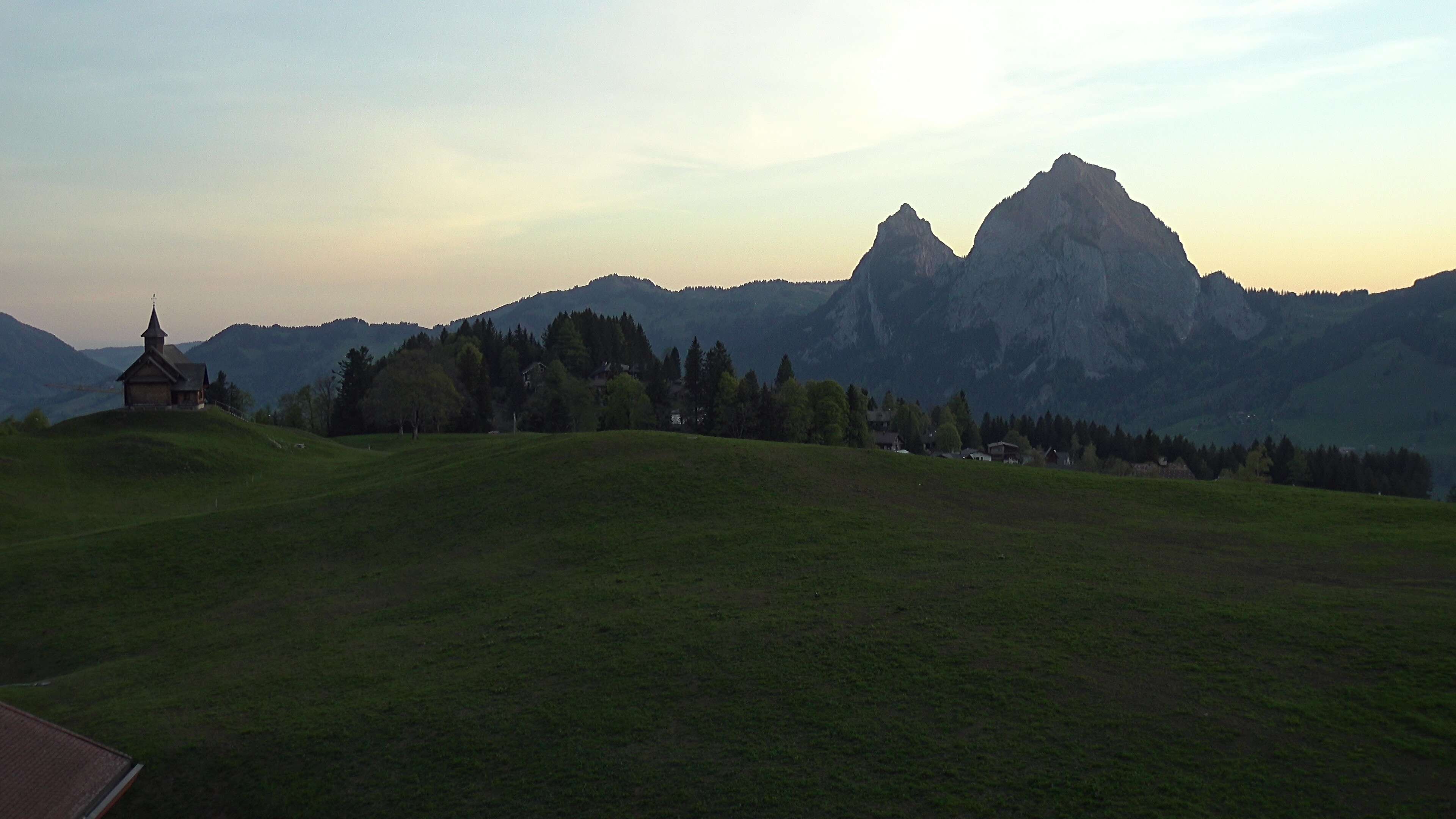 Archiv Foto Webcam Bergstation Standseilbahn Schwyz-Stoos, Vierwaldstättersee