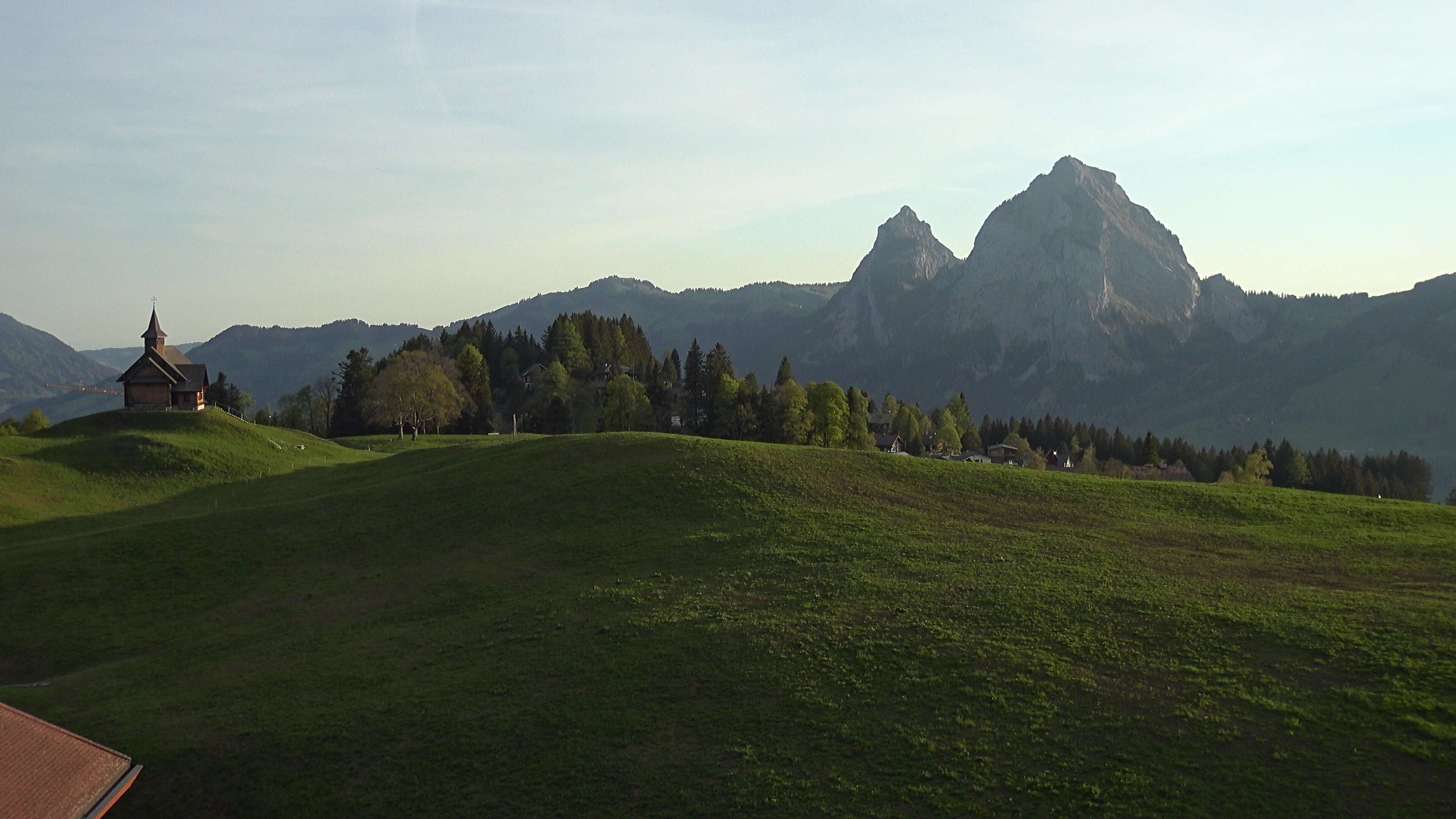 Archiv Foto Webcam Bergstation Standseilbahn Schwyz-Stoos, Vierwaldstättersee