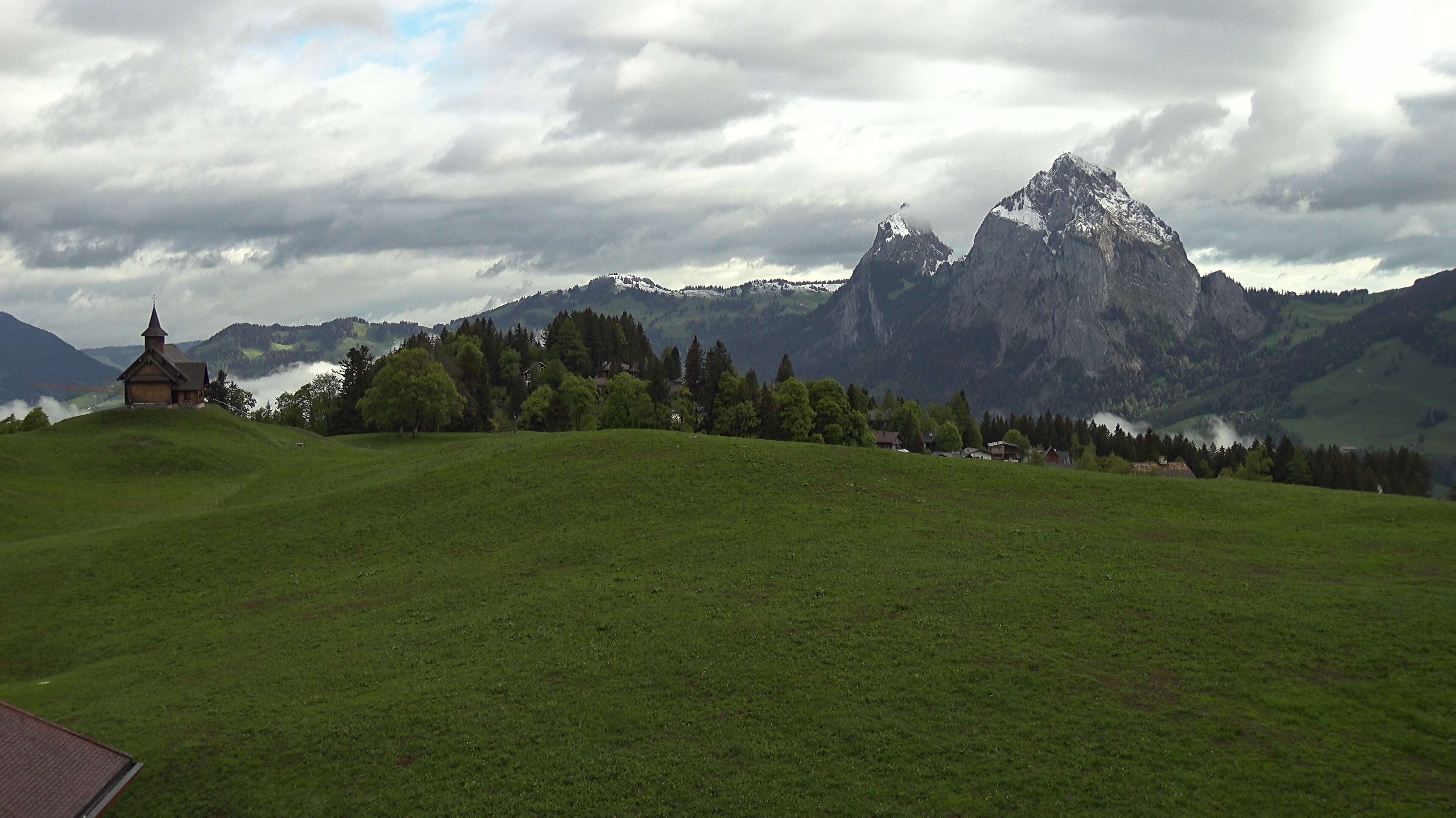 Archiv Foto Webcam Bergstation Standseilbahn Schwyz-Stoos, Vierwaldstättersee