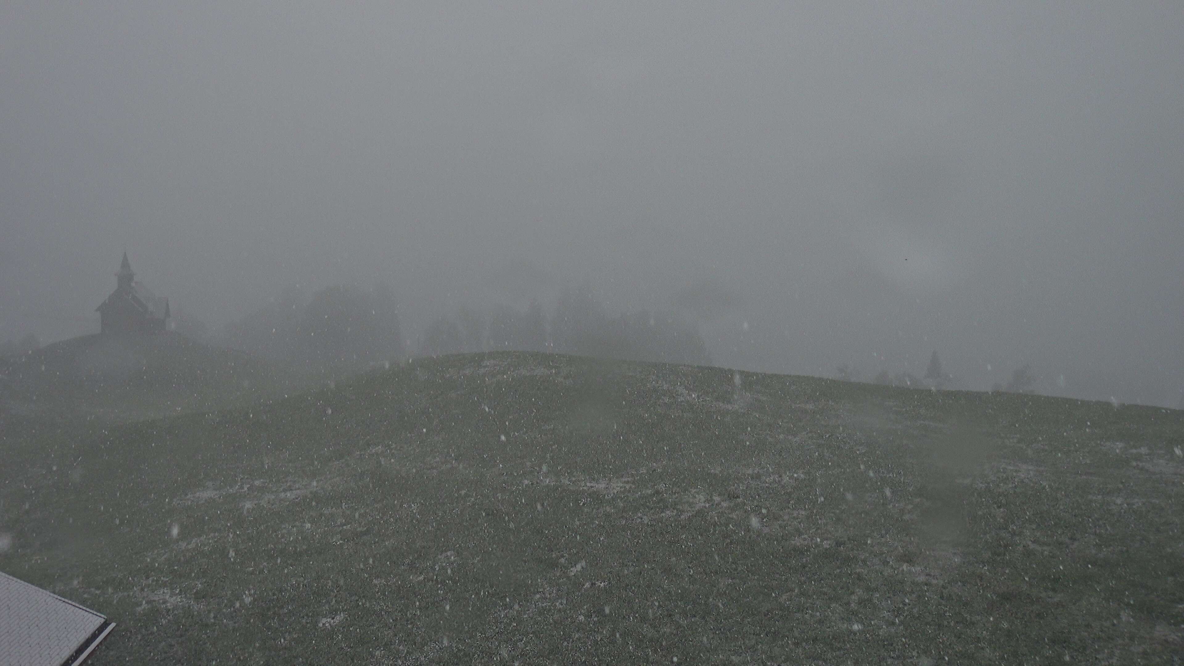 Archiv Foto Webcam Bergstation Standseilbahn Schwyz-Stoos, Vierwaldstättersee
