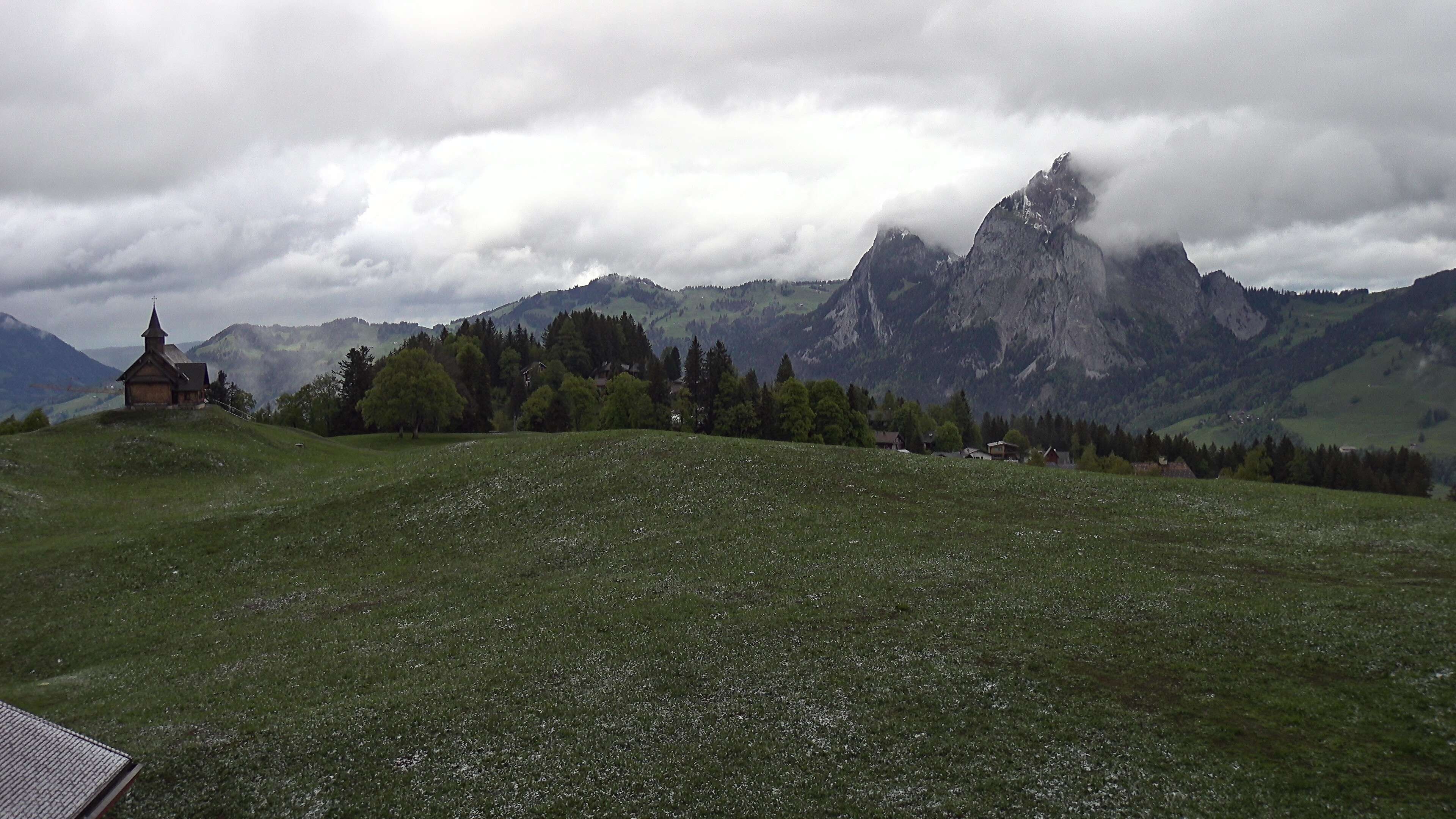Archiv Foto Webcam Bergstation Standseilbahn Schwyz-Stoos, Vierwaldstättersee