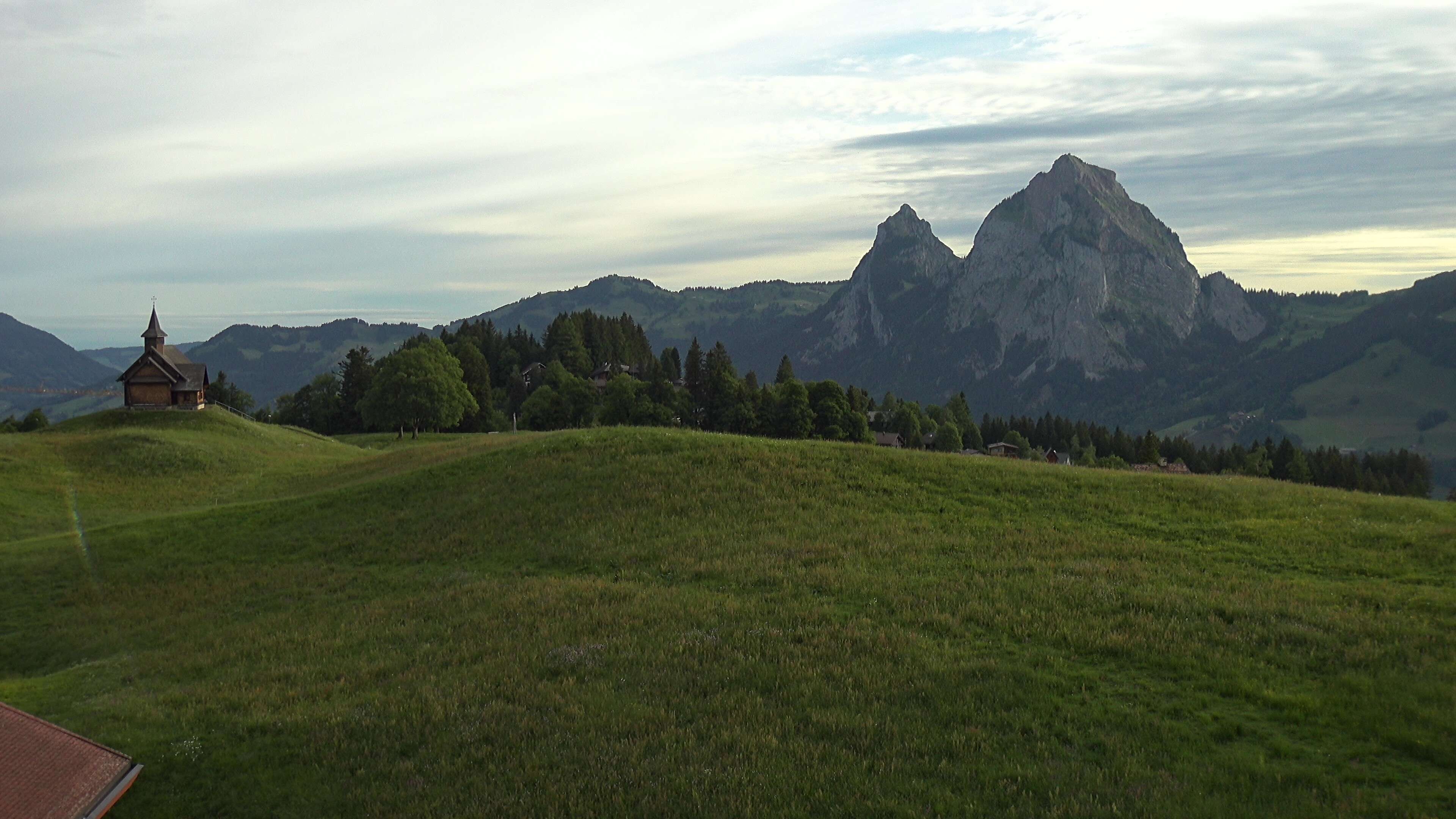 Archiv Foto Webcam Bergstation Standseilbahn Schwyz-Stoos, Vierwaldstättersee