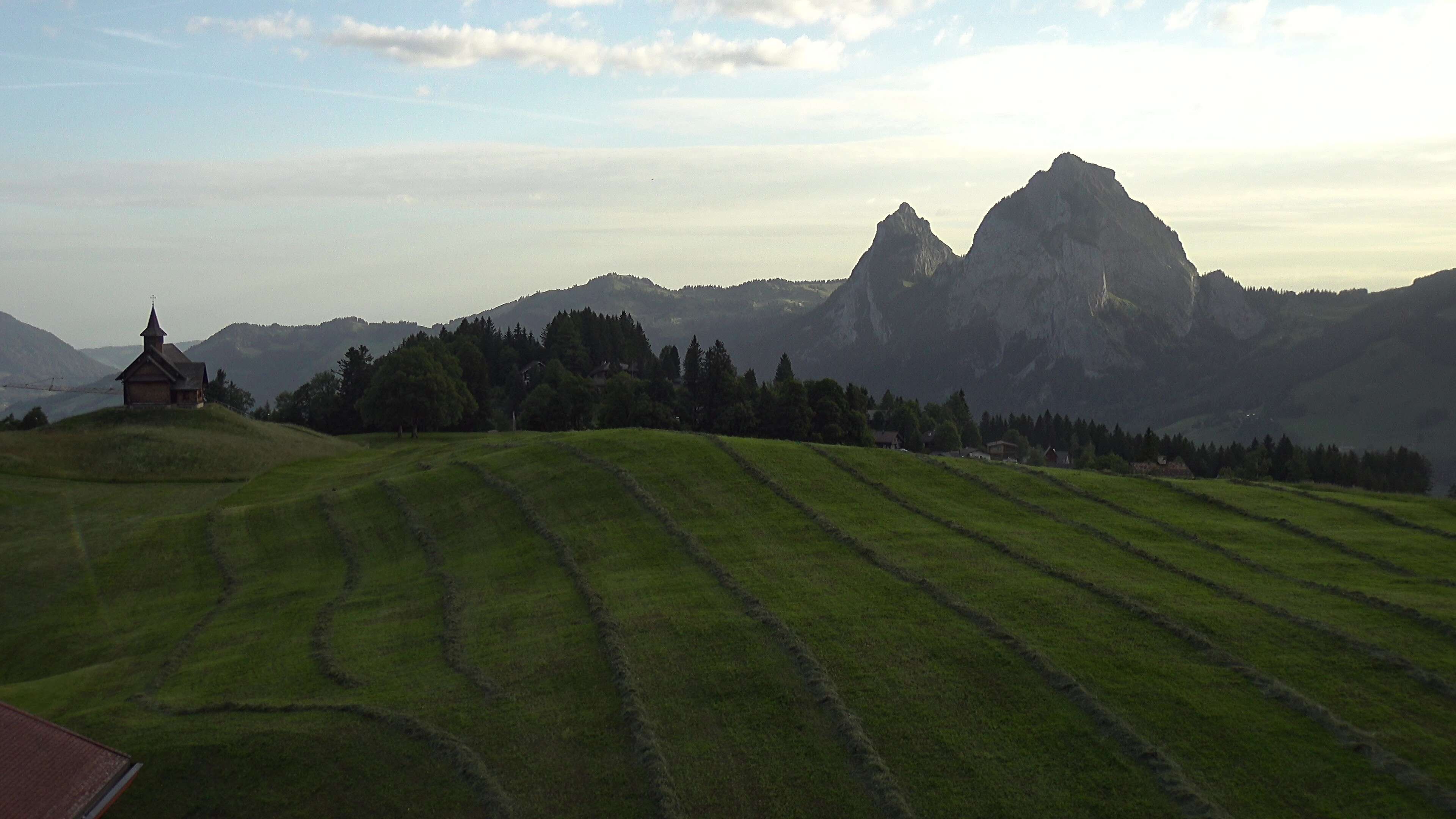 Archiv Foto Webcam Bergstation Standseilbahn Schwyz-Stoos, Vierwaldstättersee