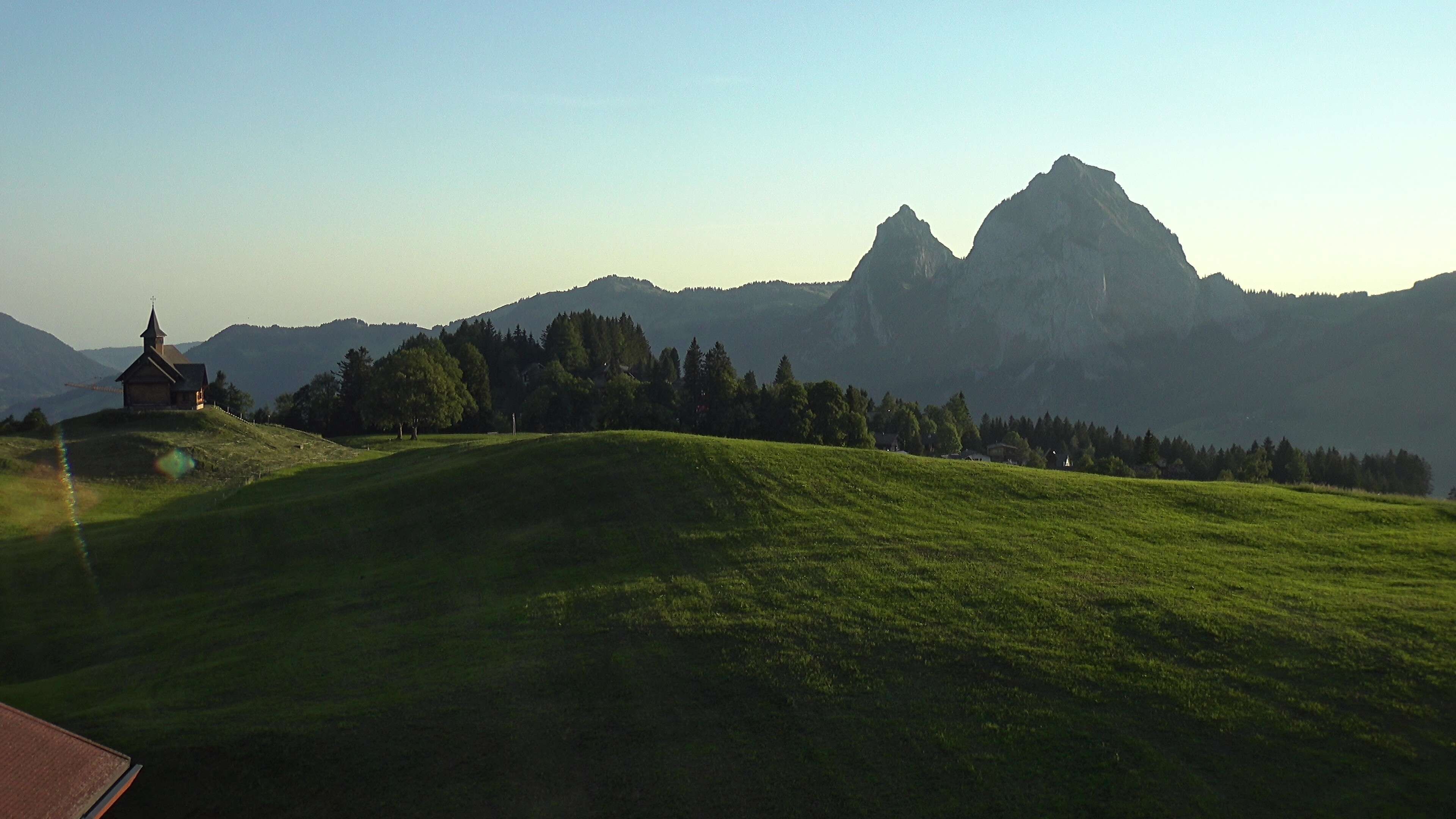 Archiv Foto Webcam Bergstation Standseilbahn Schwyz-Stoos, Vierwaldstättersee