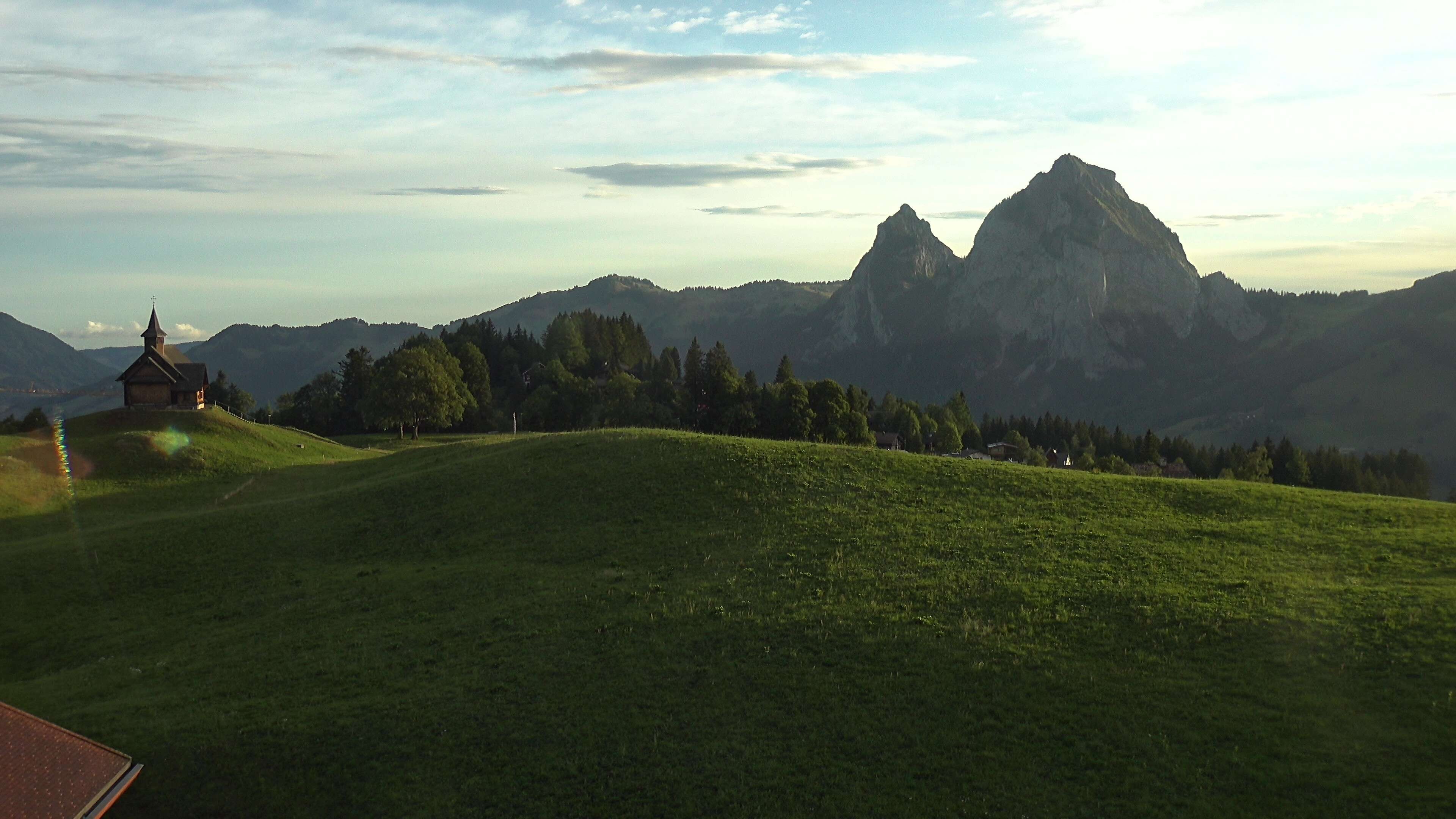 Archiv Foto Webcam Bergstation Standseilbahn Schwyz-Stoos, Vierwaldstättersee