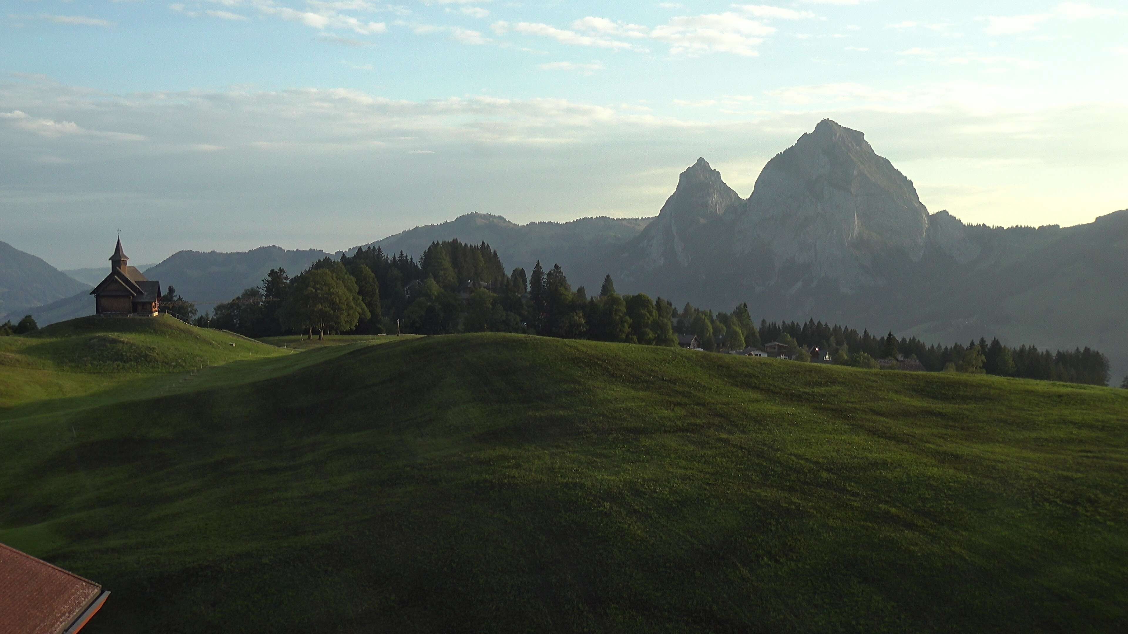 Archiv Foto Webcam Bergstation Standseilbahn Schwyz-Stoos, Vierwaldstättersee