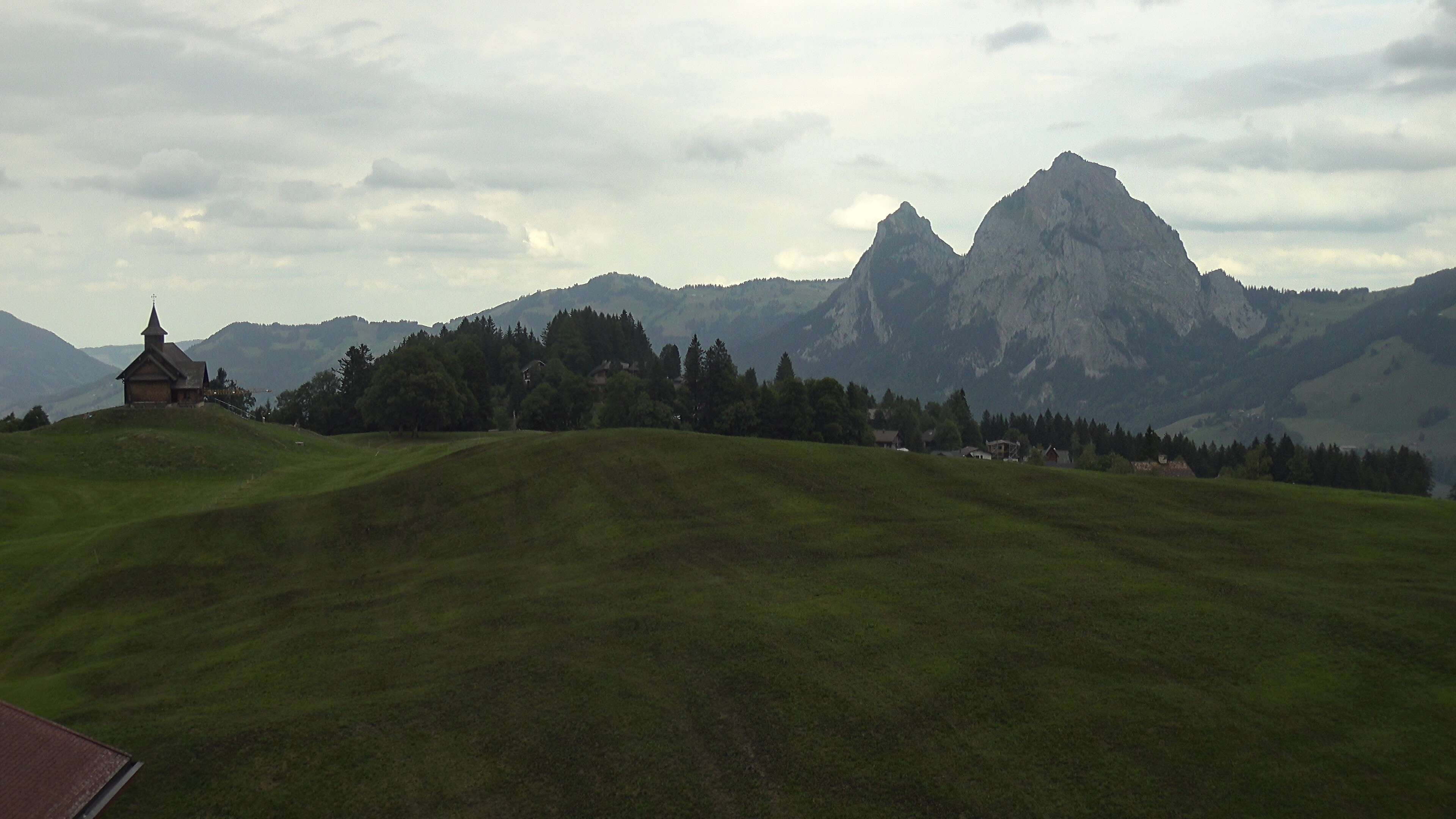 Archiv Foto Webcam Bergstation Standseilbahn Schwyz-Stoos, Vierwaldstättersee