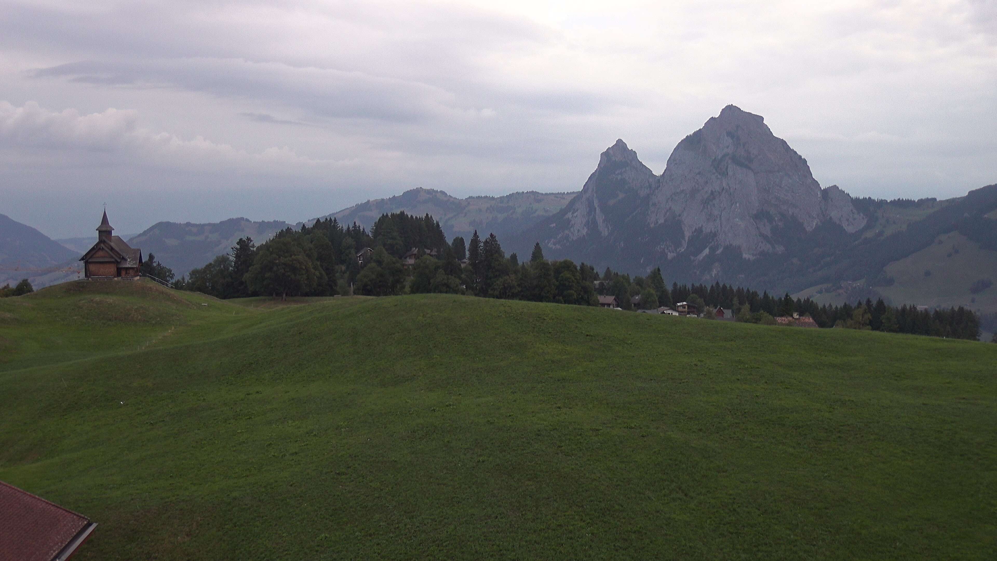 Archiv Foto Webcam Bergstation Standseilbahn Schwyz-Stoos, Vierwaldstättersee
