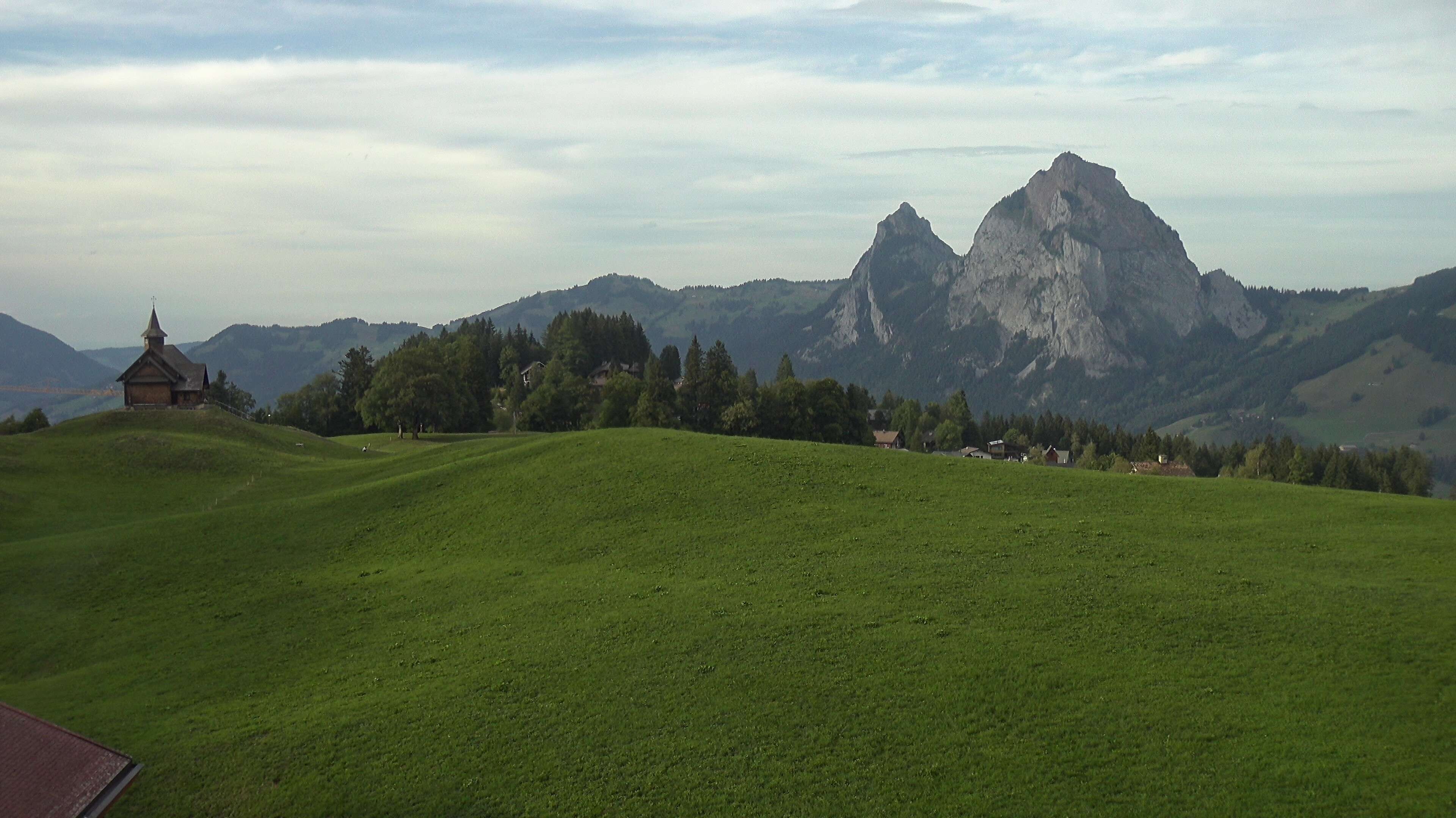 Archiv Foto Webcam Bergstation Standseilbahn Schwyz-Stoos, Vierwaldstättersee