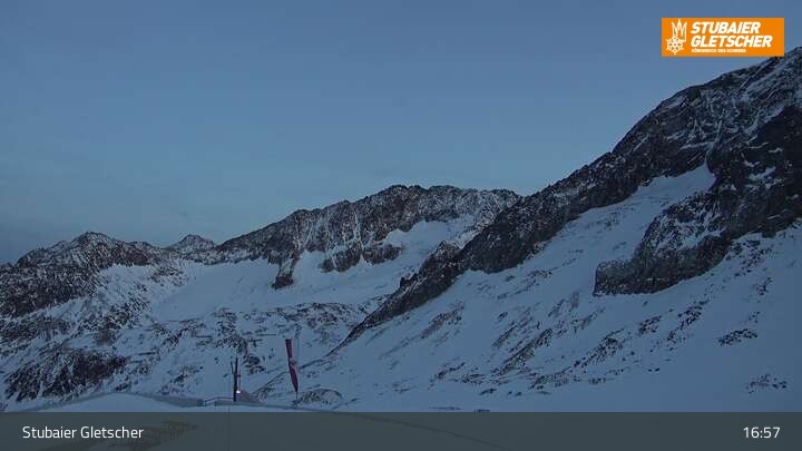 Archiv Foto Webcam Stubaier Gletscher: Eisgrat Bergstation