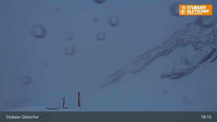 Archiv Foto Webcam Stubaier Gletscher: Eisgrat Bergstation