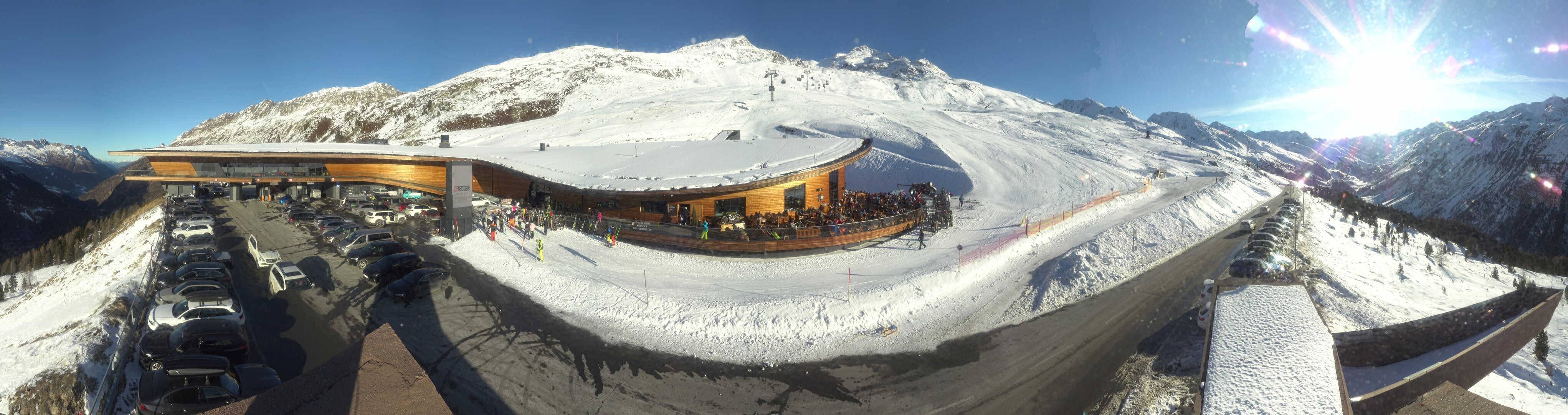 Archiv Foto Webcam Timmelsjoch: Mautstation Top Mountain Crosspoint