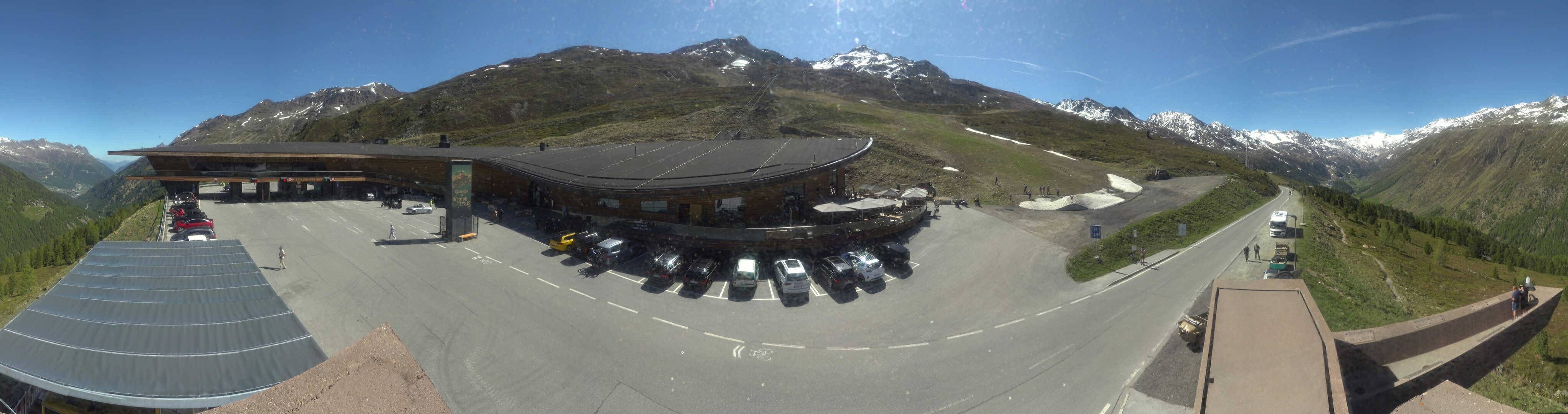 Archiv Foto Webcam Timmelsjoch: Mautstation Top Mountain Crosspoint