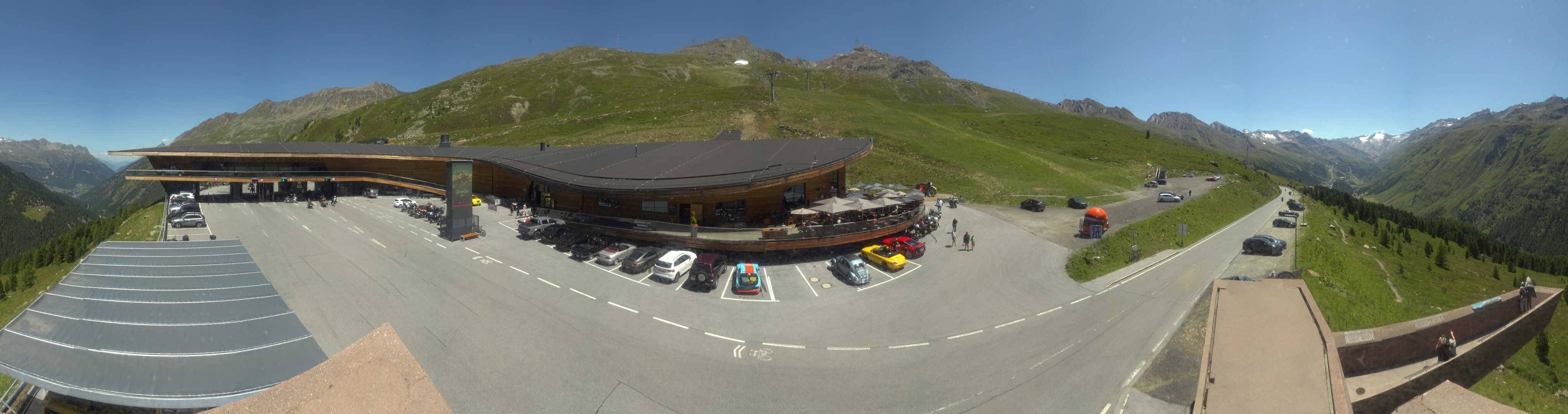 Archiv Foto Webcam Timmelsjoch: Mautstation Top Mountain Crosspoint