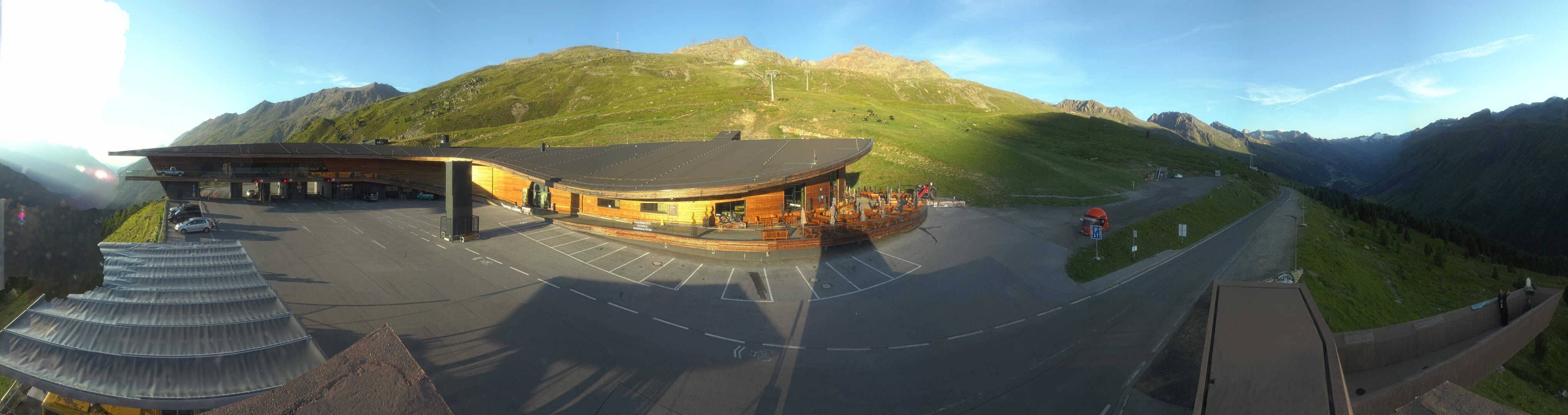Archived image Webcam Timmelsjoch - Top Mountain Crosspoint