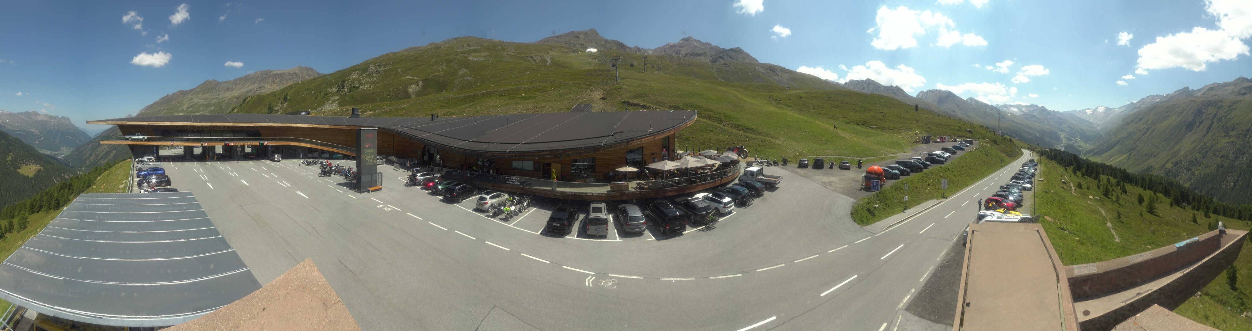 Archiv Foto Webcam Timmelsjoch: Mautstation Top Mountain Crosspoint