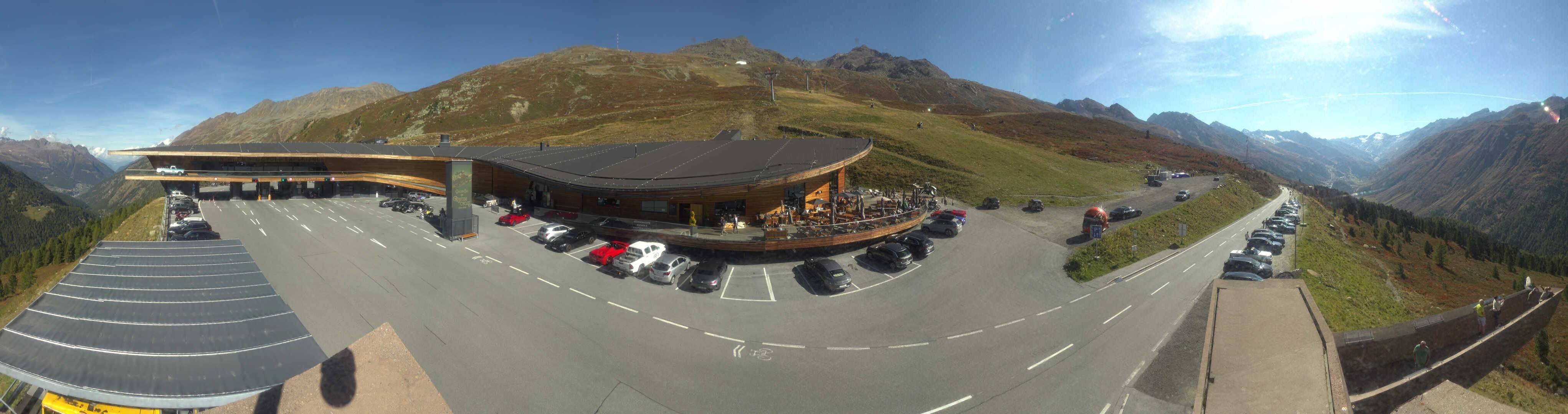 Archiv Foto Webcam Timmelsjoch: Mautstation Top Mountain Crosspoint