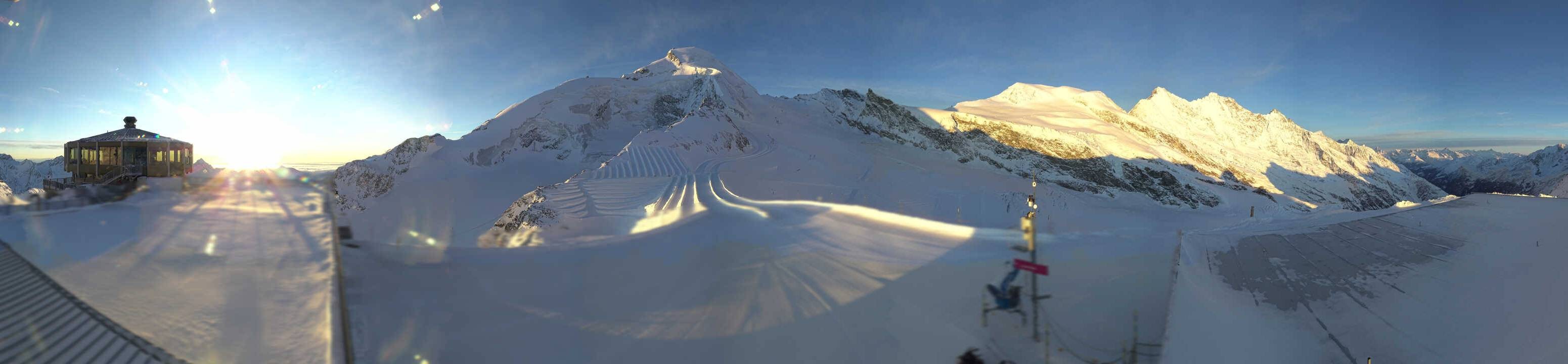 Archiv Foto Webcam Mountain Restaurant Mittelallalin