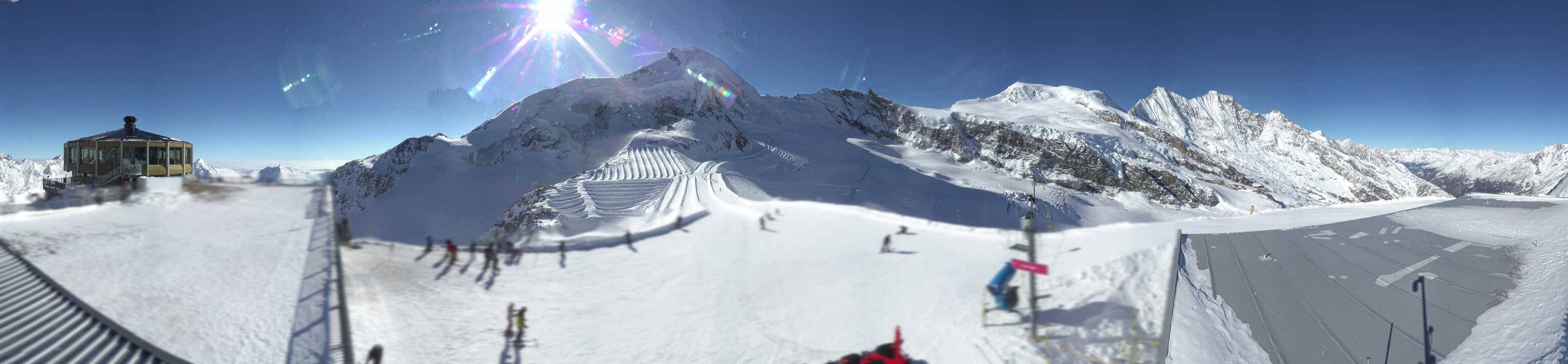 Archiv Foto Webcam Mountain Restaurant Mittelallalin