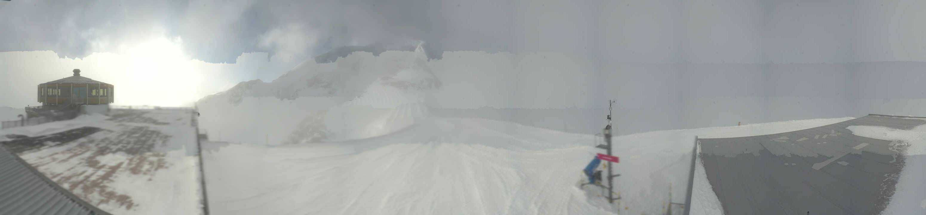 Archiv Foto Webcam Mountain Restaurant Mittelallalin