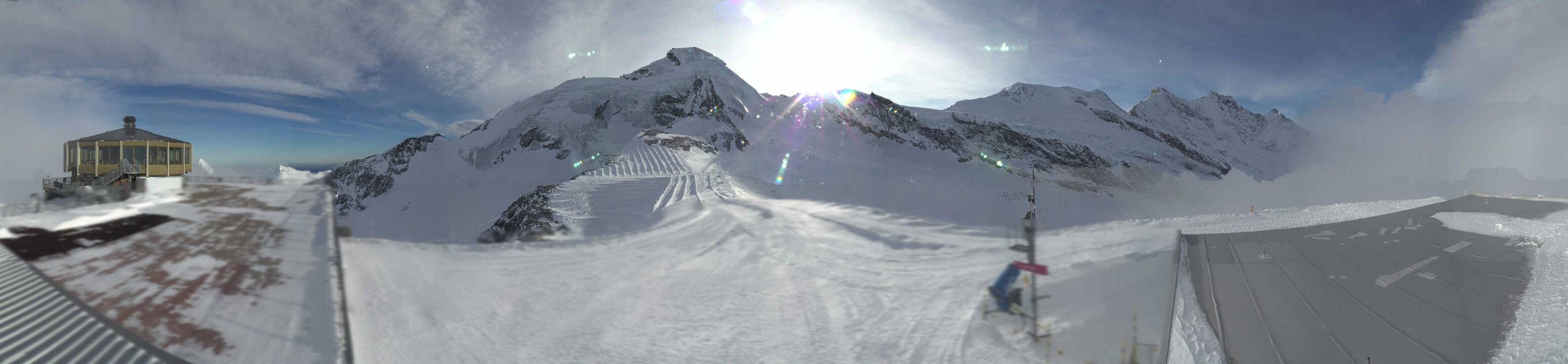 Archiv Foto Webcam Mountain Restaurant Mittelallalin