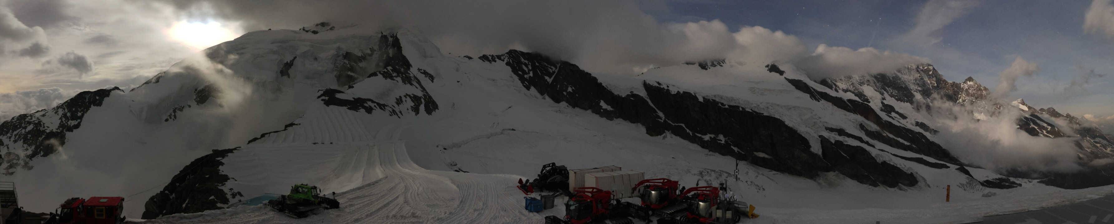 Archiv Foto Webcam Mountain Restaurant Mittelallalin