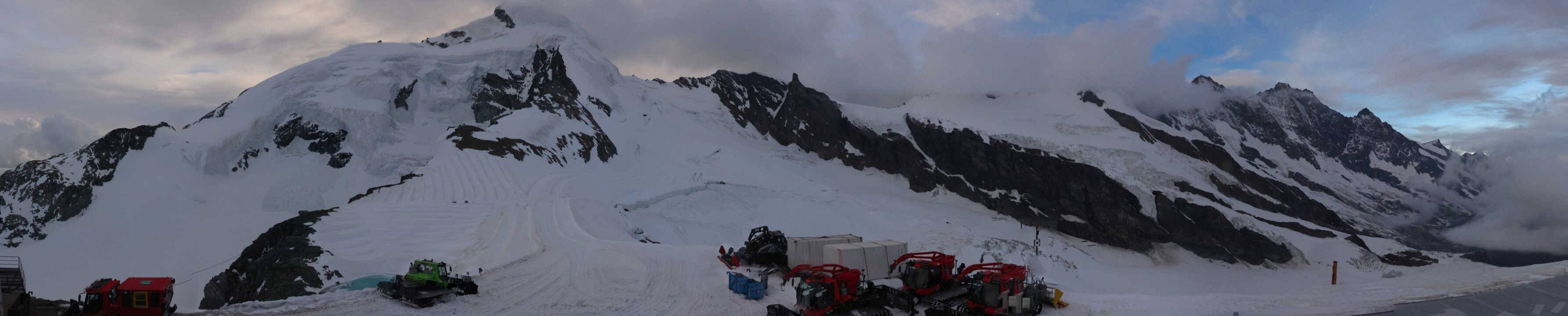 Archiv Foto Webcam Mountain Restaurant Mittelallalin