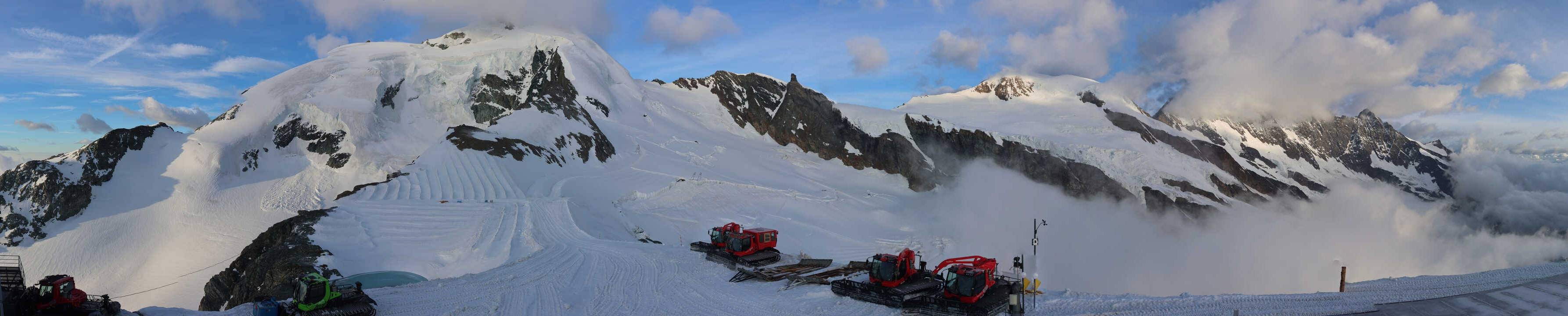 Archiv Foto Webcam Mountain Restaurant Mittelallalin