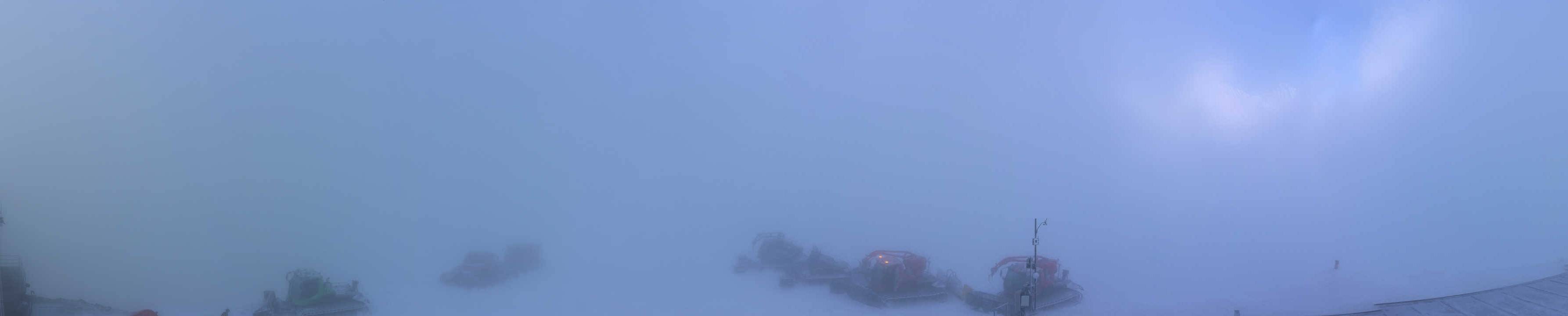 Archived image Webcam View Mountain Restaurant Mittelallalin