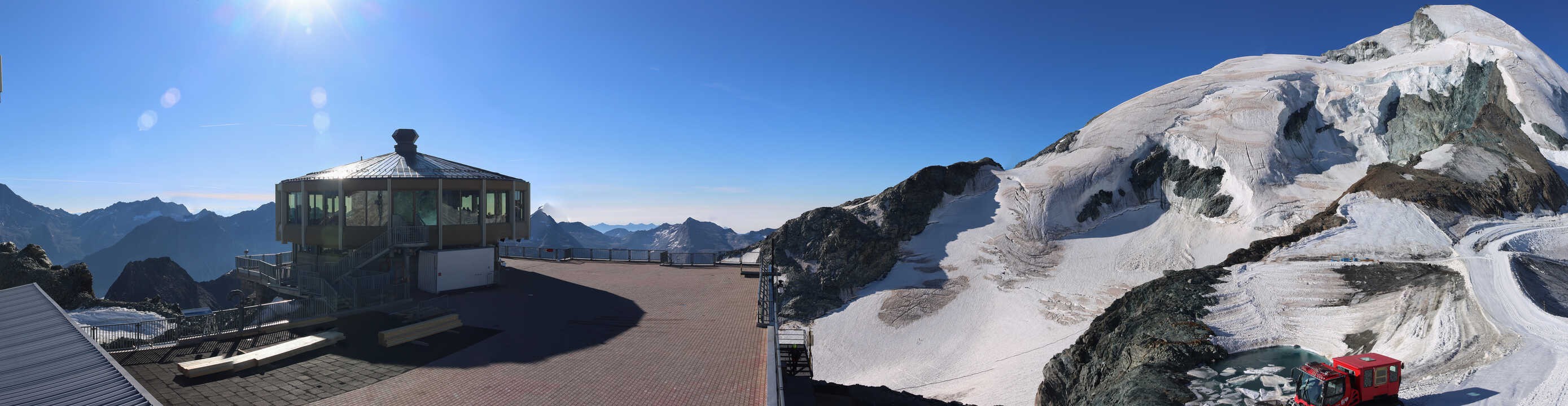 Archiv Foto Webcam Mountain Restaurant Mittelallalin
