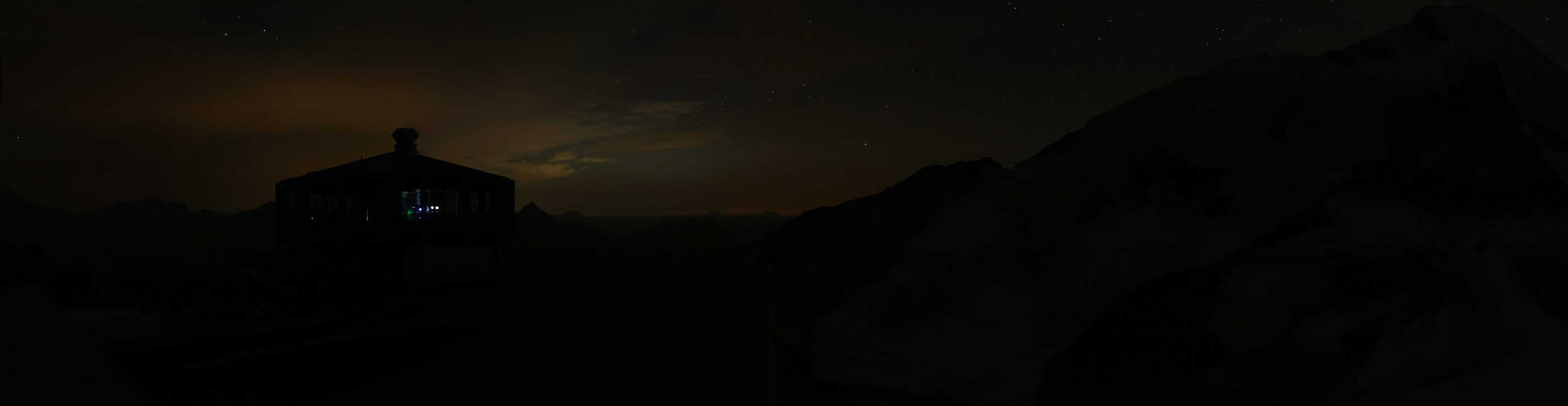 Archiv Foto Webcam Mountain Restaurant Mittelallalin