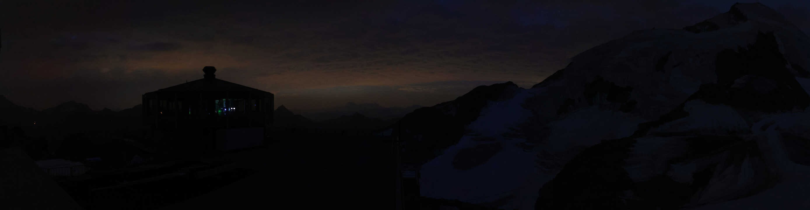 Archiv Foto Webcam Mountain Restaurant Mittelallalin