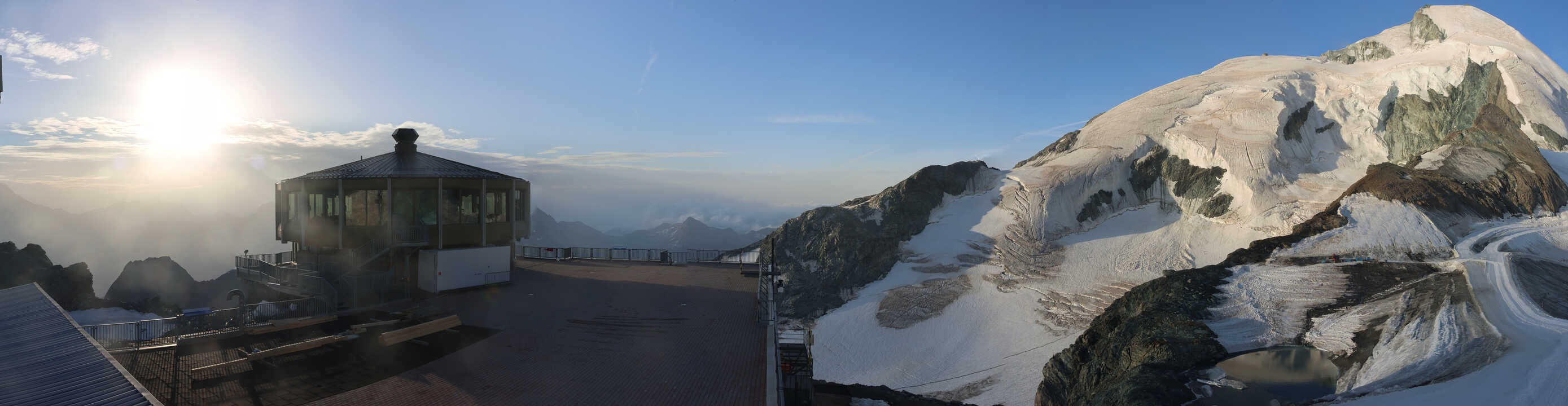 Archiv Foto Webcam Mountain Restaurant Mittelallalin