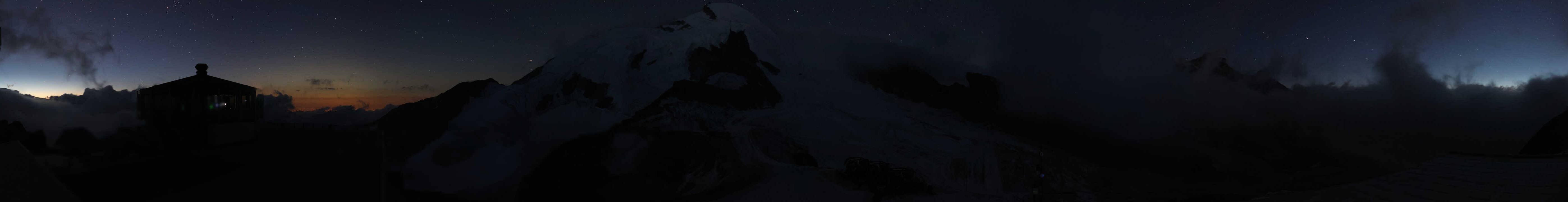 Archived image Webcam View Mountain Restaurant Mittelallalin