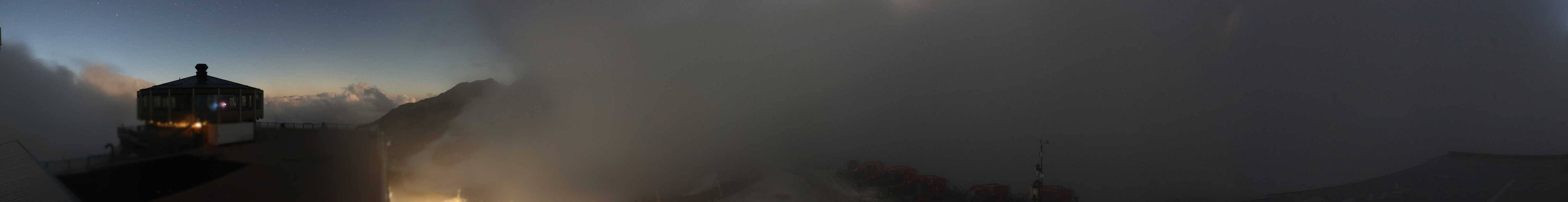 Archiv Foto Webcam Mountain Restaurant Mittelallalin