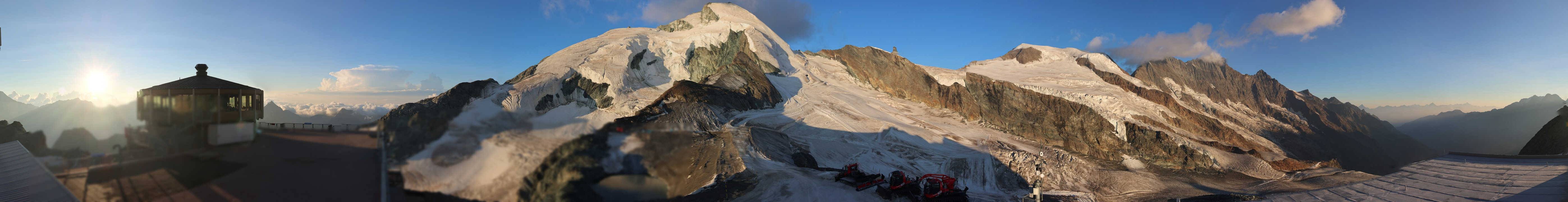 Archiv Foto Webcam Mountain Restaurant Mittelallalin