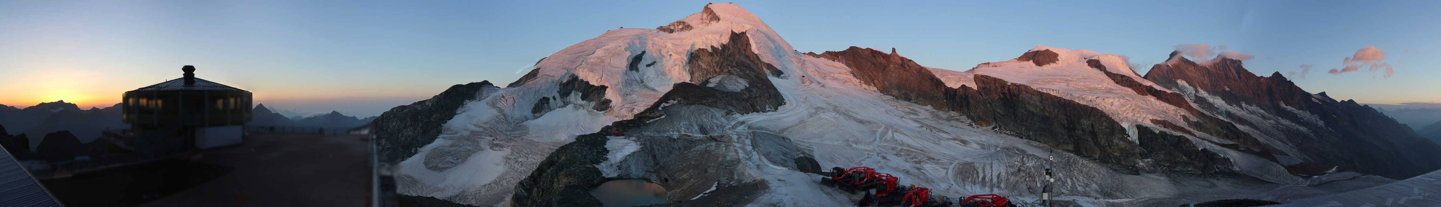 Archiv Foto Webcam Mountain Restaurant Mittelallalin
