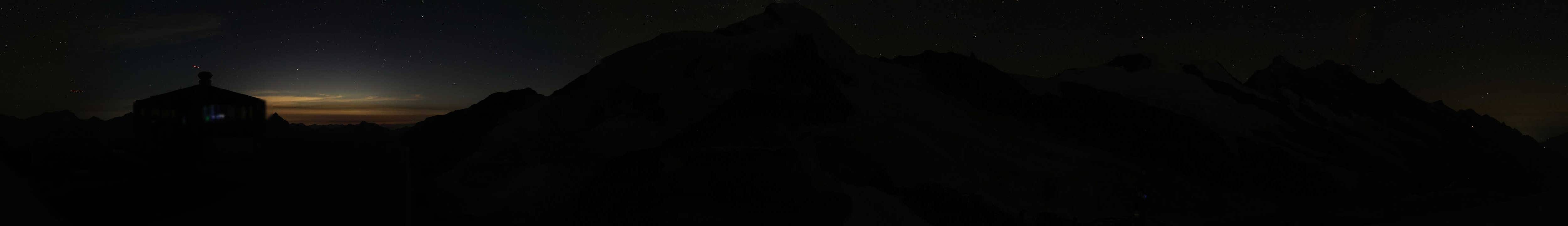 Archived image Webcam View Mountain Restaurant Mittelallalin