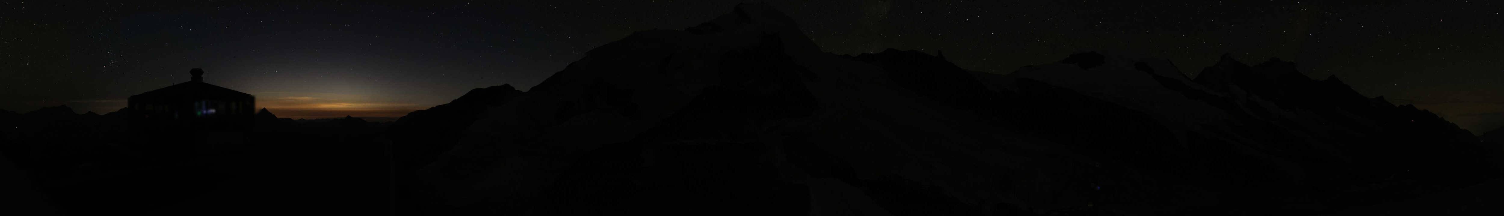 Archived image Webcam View Mountain Restaurant Mittelallalin
