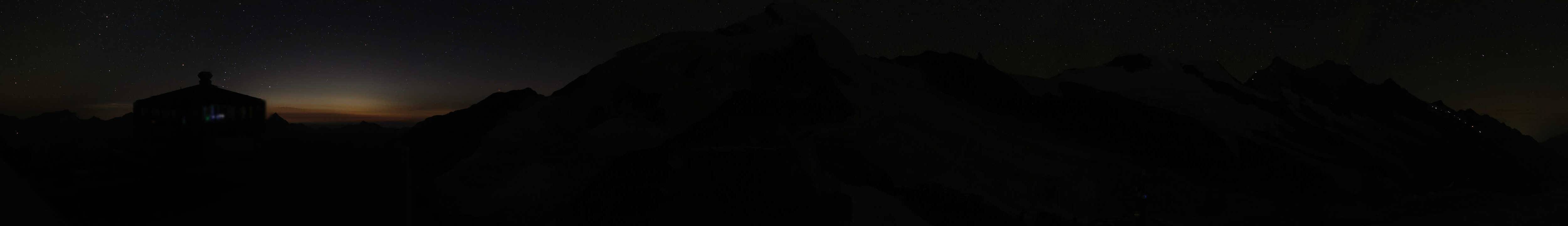 Archived image Webcam View Mountain Restaurant Mittelallalin