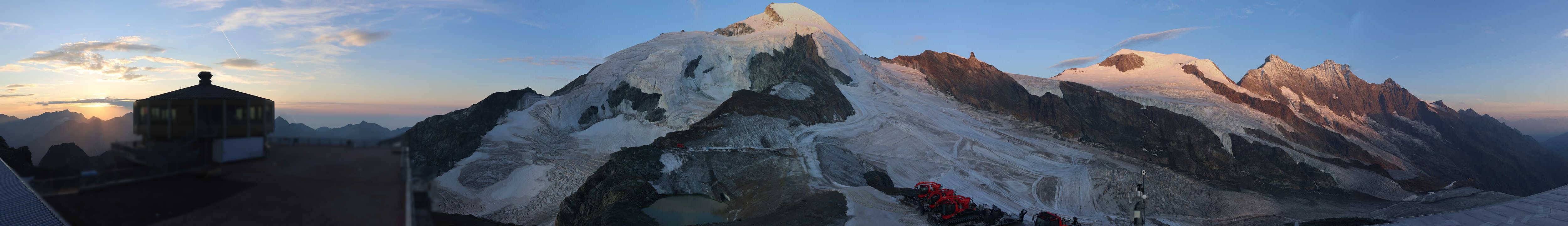 Archiv Foto Webcam Mountain Restaurant Mittelallalin