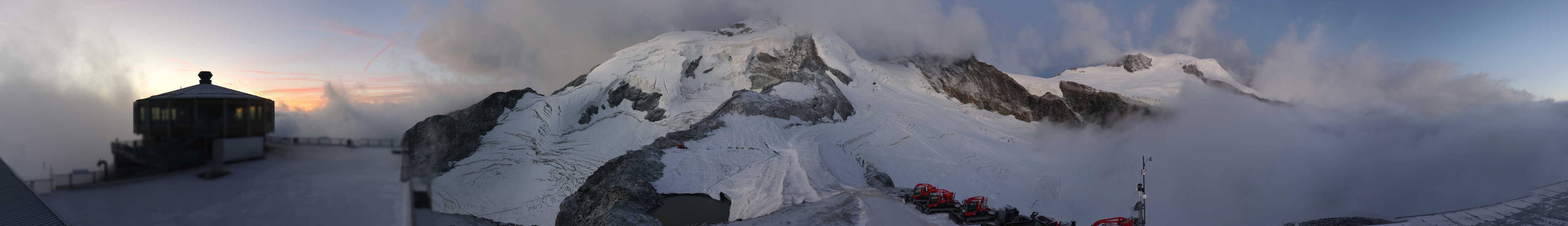 Archiv Foto Webcam Mountain Restaurant Mittelallalin
