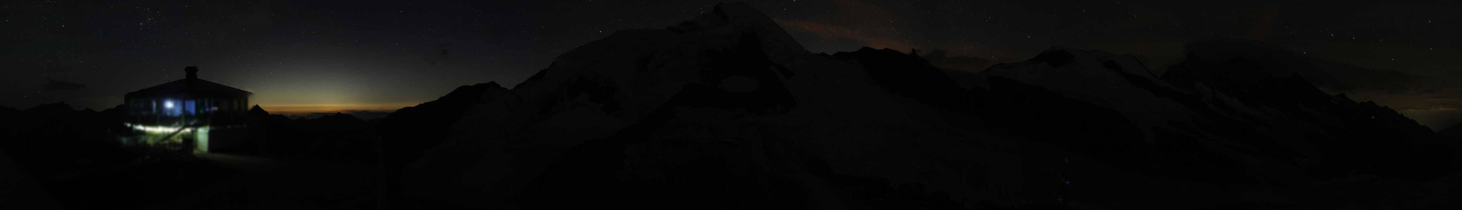 Archived image Webcam View Mountain Restaurant Mittelallalin