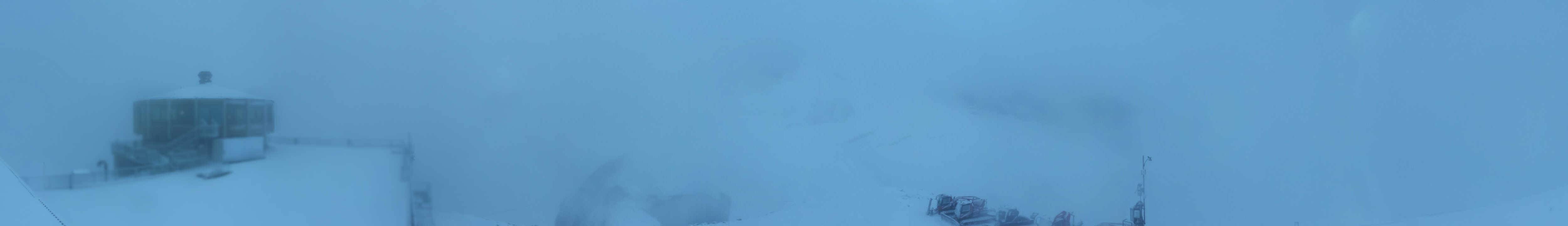 Archived image Webcam View Mountain Restaurant Mittelallalin
