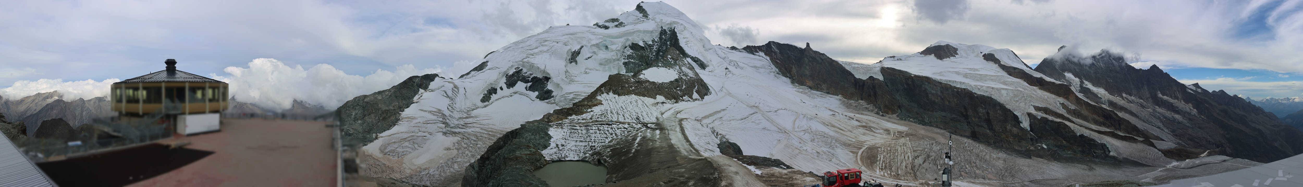 Archived image Webcam View Mountain Restaurant Mittelallalin