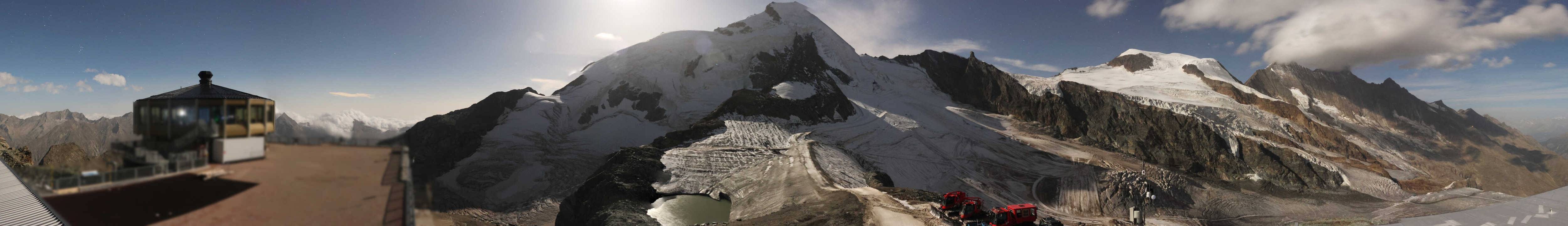 Archiv Foto Webcam Mountain Restaurant Mittelallalin